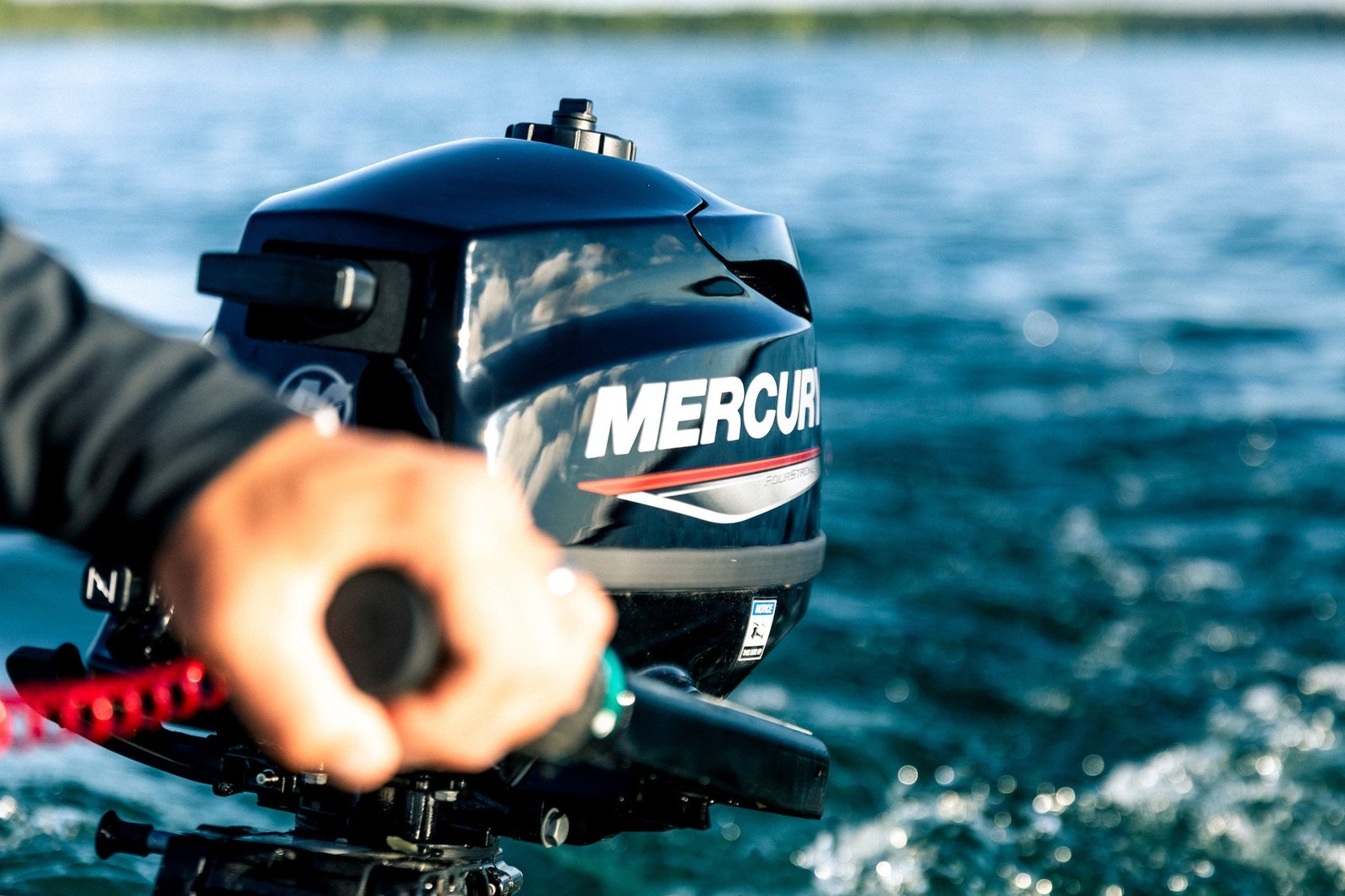 Mercury 3.5 HP MH Outboard Motor - Image 5